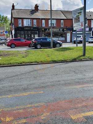 Nefertiti Restaurant & Cafe