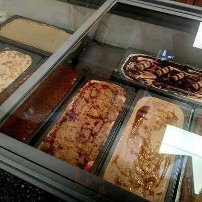 Paolos Pizzeria & Gelateria