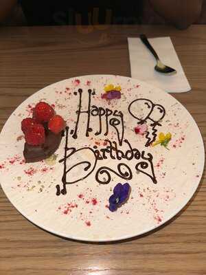 Yours Restaurant & Bar