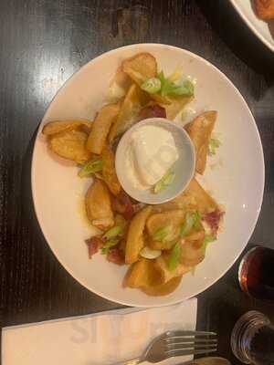 Sandown Cliffs Cookhouse & Pub