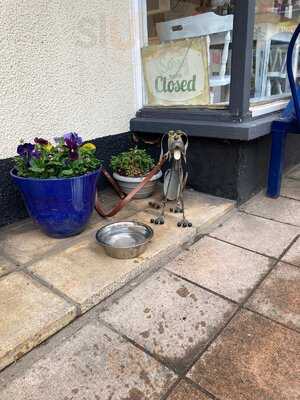 Posh Totties Tea Room & Cafe