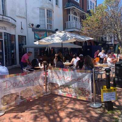 Donchevi Kitchen & Bar