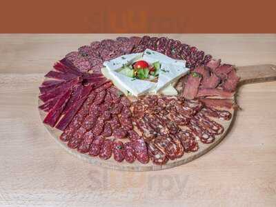 Donchevi Kitchen & Bar