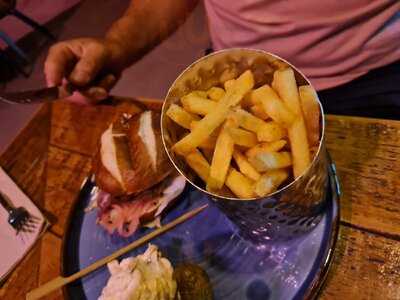 Evolution Experience Restaurant