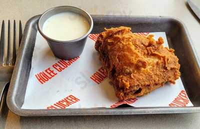 Holee Clucker