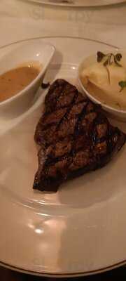 Marco Pierre White Steakhouse Bar And Grill London City