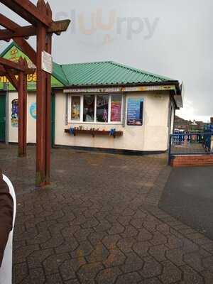 Linda's Pavilion Cafe