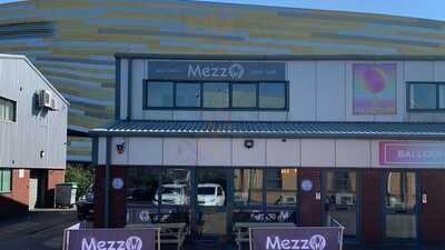 Mezzo Restaurant And Takeaway