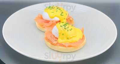 Raffina Coffee & Deli