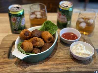 Divina Cuisine & Pizzeria