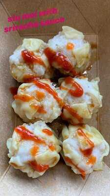 Umai Oriental Street Food Cafe