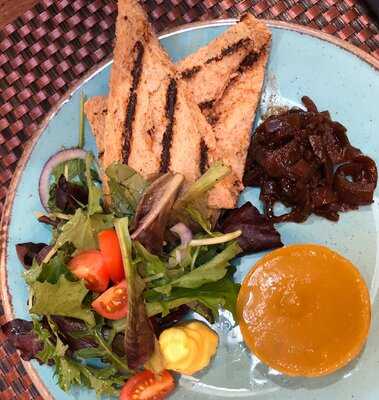 The Fig Tree Bar & Kitchen