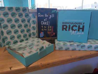 Ridiculously Rich By The Sea