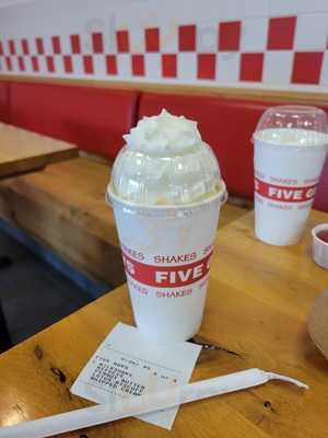 Five Guys Glasgow Fort