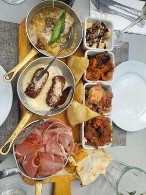 La Mia Mamma Hollywood Road