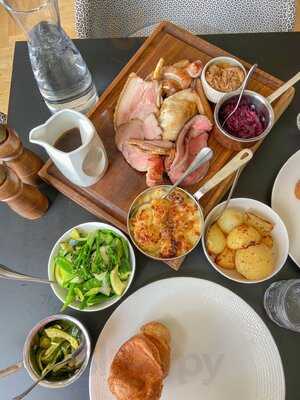 Winslade Manor, Restaurant And Bar