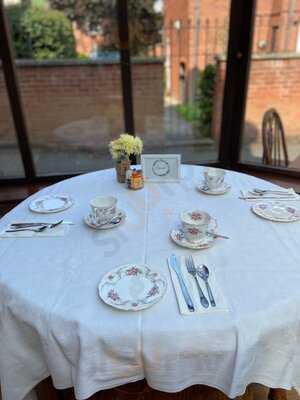 Moment In Thyme Tea Room & Cafe