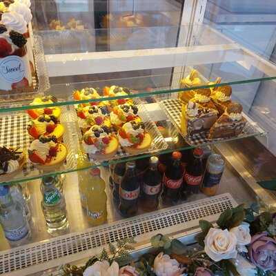 The Sweet Petite - Photo 7