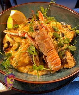 Michelangelo Bar & Restaurant