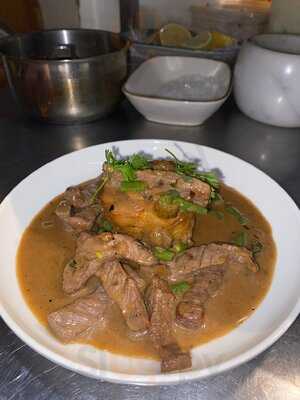 Dukes Wine Bar & Bistro