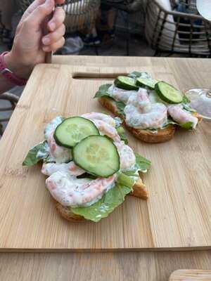 Tasting Bar & Kitchen