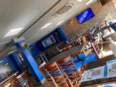 Ronnie's Bar & Eatery