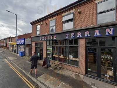 Leslie Terrance Cafe