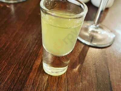 Long Walk Grill And Bar