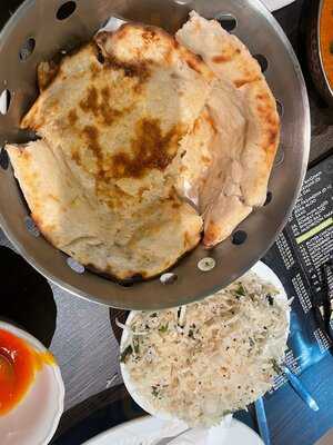 Curry Leaves Indian Restaurant