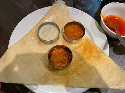 Curry Leaves Indian Restaurant