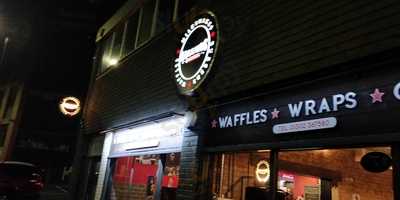 Legends Desserts And Burger Bar