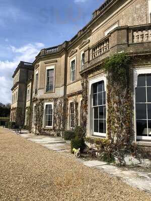 The Sweetpea Kitchen At Hartham Park