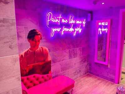 Lambert's Bar & Cookhouse