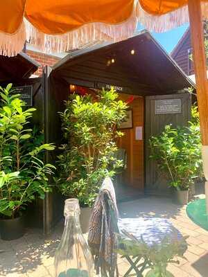 The Barn Little London