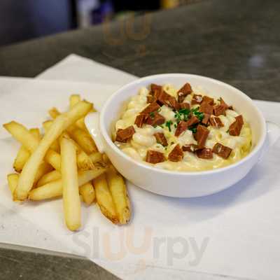 Que & Brew Smokehouse