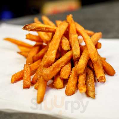 Que & Brew Smokehouse