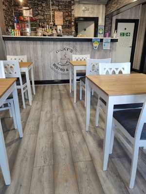 Nicky's Bistro & Deli