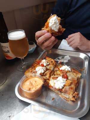 Dough Eyed Detroit Pizza