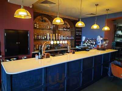 Harvey's Wine Bar And Kitchen