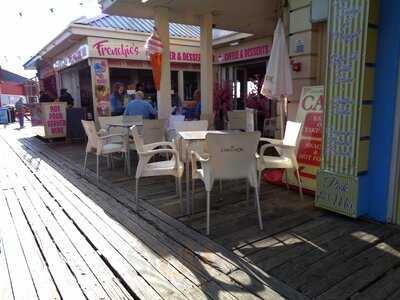 Frenchie's Diner & Dessert Bar