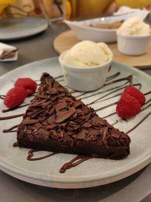 In The Mix & Alaskan Ice Great Yarmouth