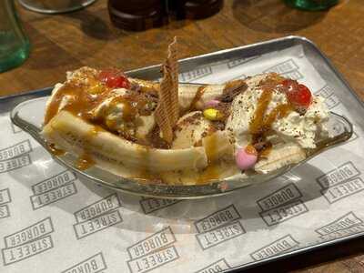 Gordon Ramsay Street Burger - Reading