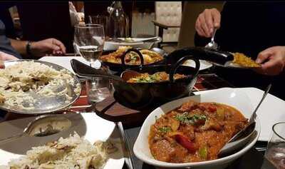 Bharat Indian Restaurant