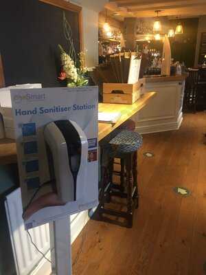 Leif Tearooms And Piano Bar