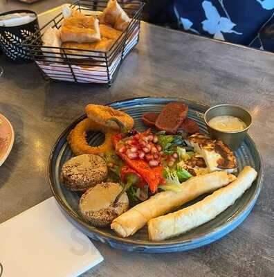 Shakespeare Cafe & Bistro