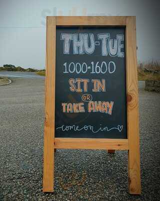 Flora's Coffee & Refill Shop