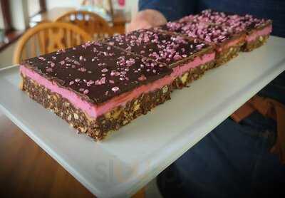 Flora's Coffee & Refill Shop