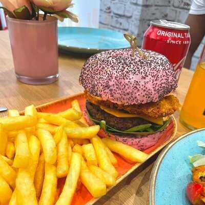 Hometown Cafe & Grill