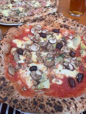 Crust Bros Pizza Wandsworth