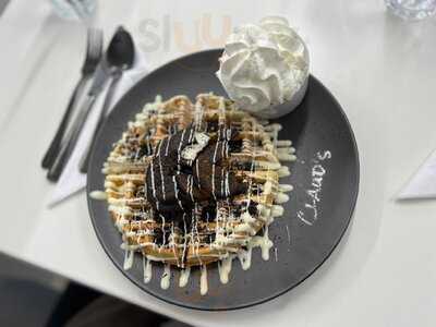 Claud's Coffee Shop & Dessert Parlour